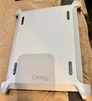 OtterBox Defender Series Shield Stand for iPad 2/3/4 - Grey